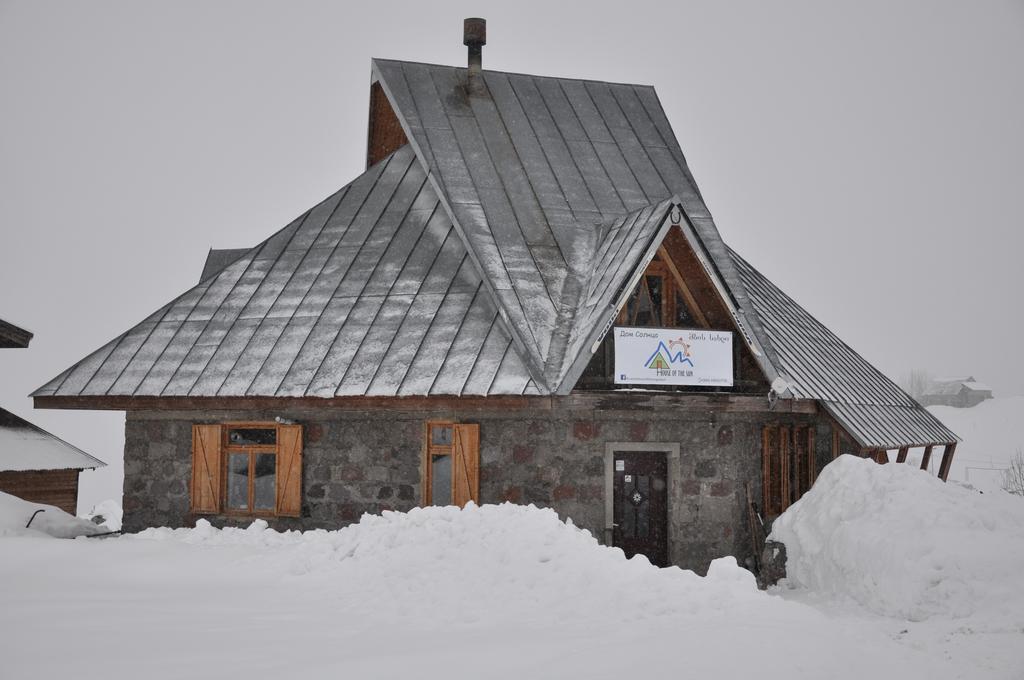 Отель Gudauri House Of The Sun Экстерьер фото